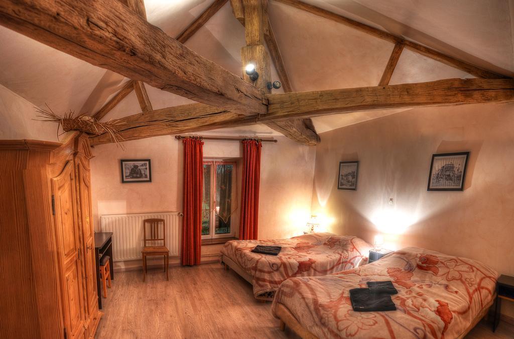La Ferme Des 3 Suissesses Bed & Breakfast Saint-Paul  Bilik gambar