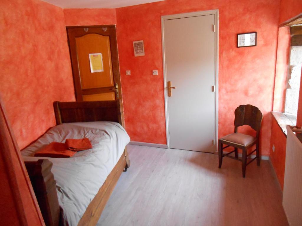La Ferme Des 3 Suissesses Bed & Breakfast Saint-Paul  Bilik gambar
