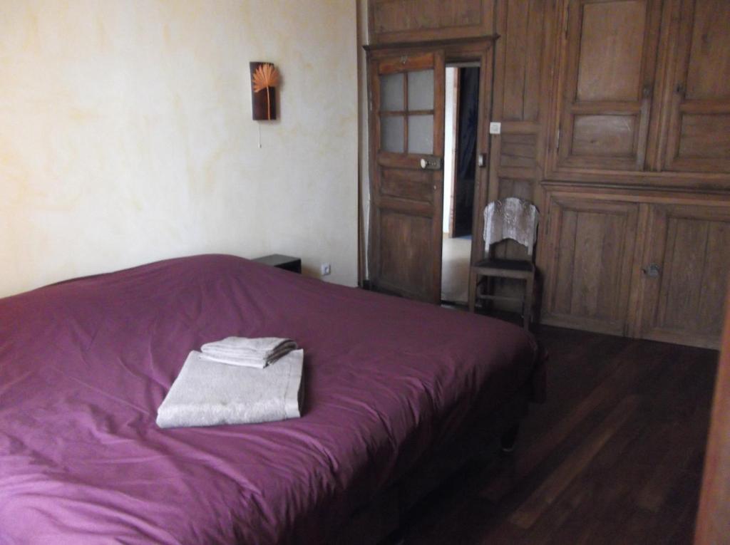 La Ferme Des 3 Suissesses Bed & Breakfast Saint-Paul  Bilik gambar