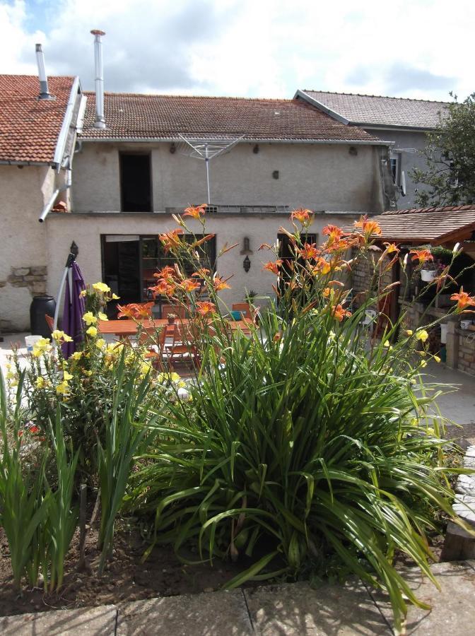 La Ferme Des 3 Suissesses Bed & Breakfast Saint-Paul  Luaran gambar